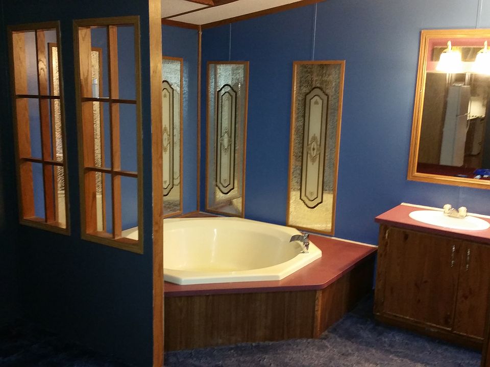 Garden tub