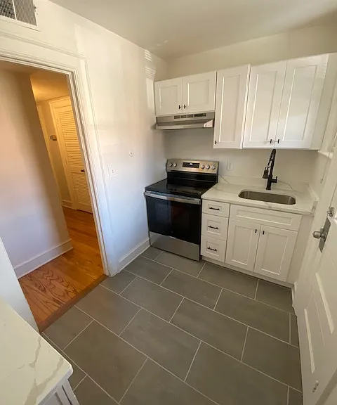 749 Maury Ave #1 — Photo 2