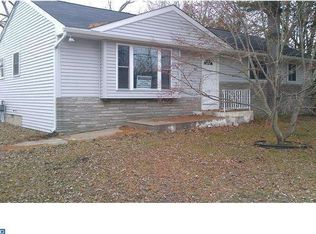 301 N Warwick Rd, Somerdale, NJ 08083