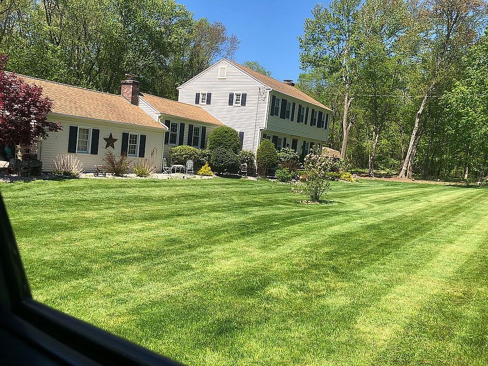 2nd image of 172 Fernwood Dr