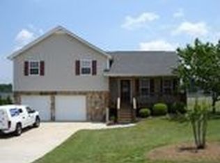 377 Kay Dr, Winder, GA
