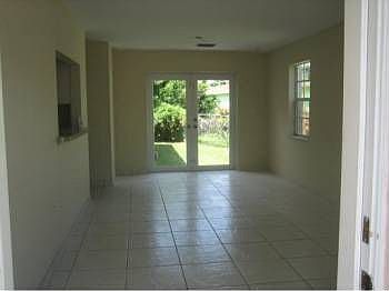2nd image of 227 Jefferson Dr