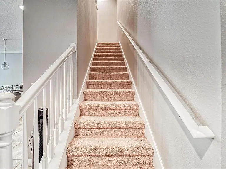 3903 Silverlake Way — Photo 16