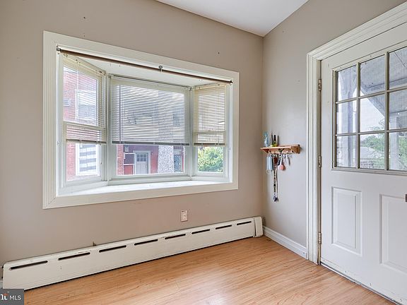4th image of 23 S Hanover St