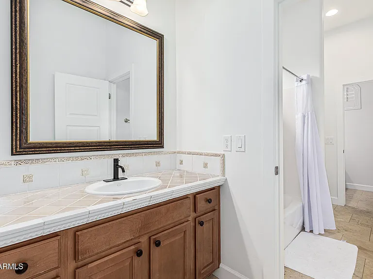 9413 E Hidden Spur Trl — Photo 16