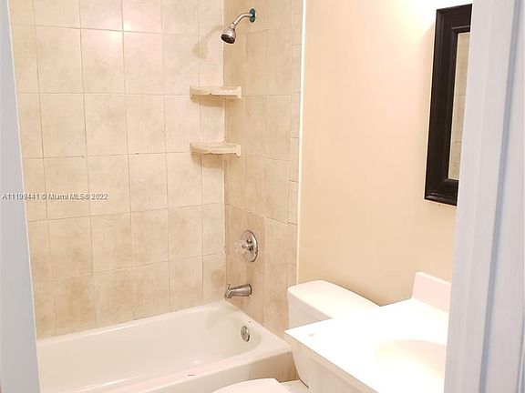 3rd image of 2121 NW 26th Ave #2121