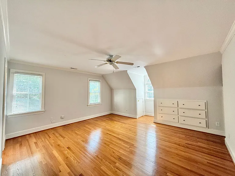 1610 Ridge Rd — Photo 32