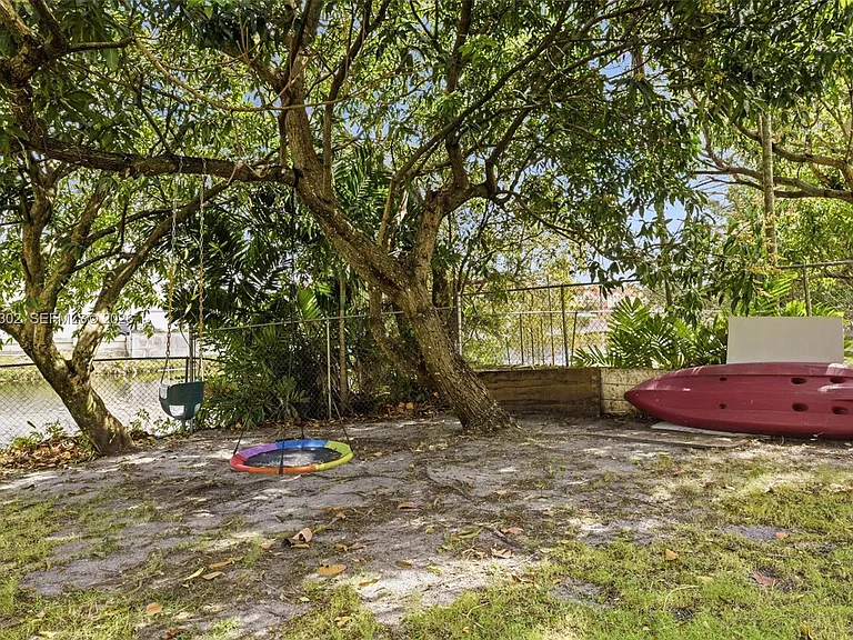13 S Royal Poinciana Blvd #24 — Photo 20