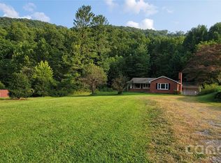 3201 Dellwood Rd, Waynesville, NC 28786