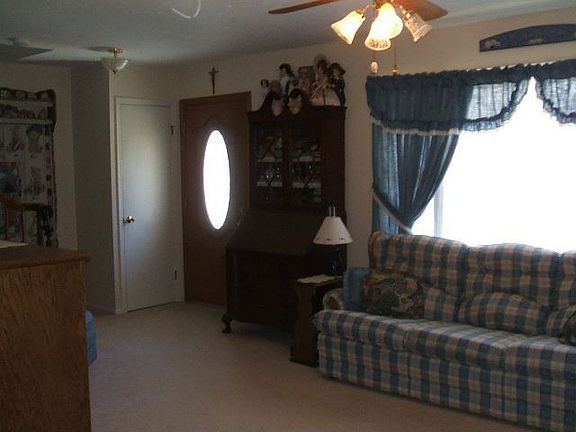 COME SIT & RELAX IN YOUR NEW LIVING ROOM