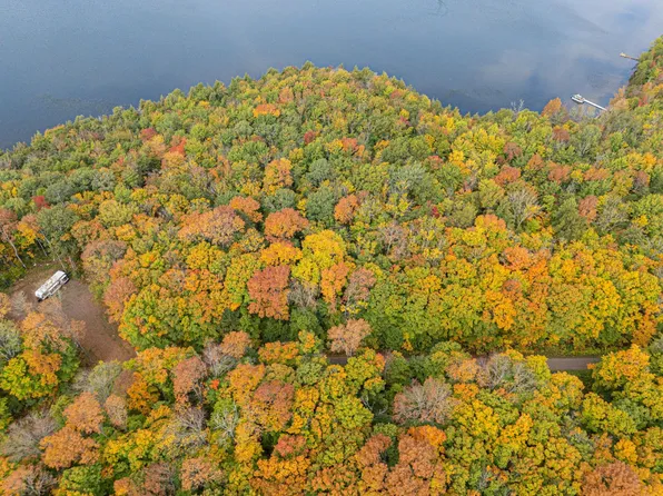 Lakeshore Dr, Wakefield, MI 49968