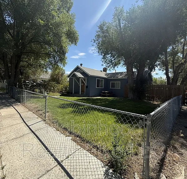 620 Maple St — Photo 2