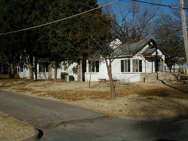 1st image of 1102 Finney Ave