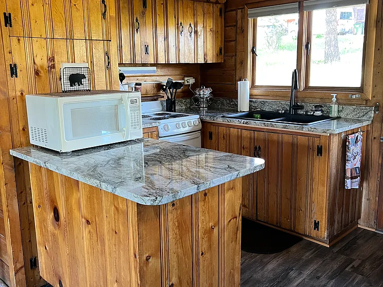 New quartz countertops