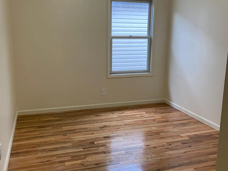 246 South St — Photo 4