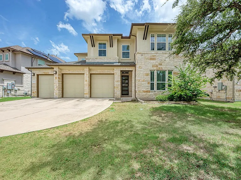 104 Binnacle Dr — Photo 1
