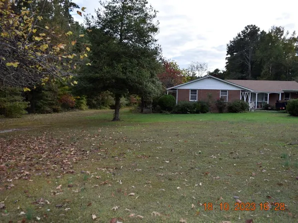 9775 E Colonial Trail Hwy, Crewe, VA 23930