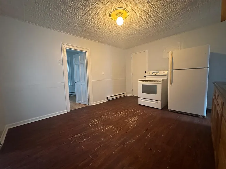 41 Summer St #2 — Photo 9