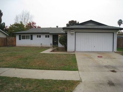 6494 N Kennedy Ave, Fresno, CA, 93710
