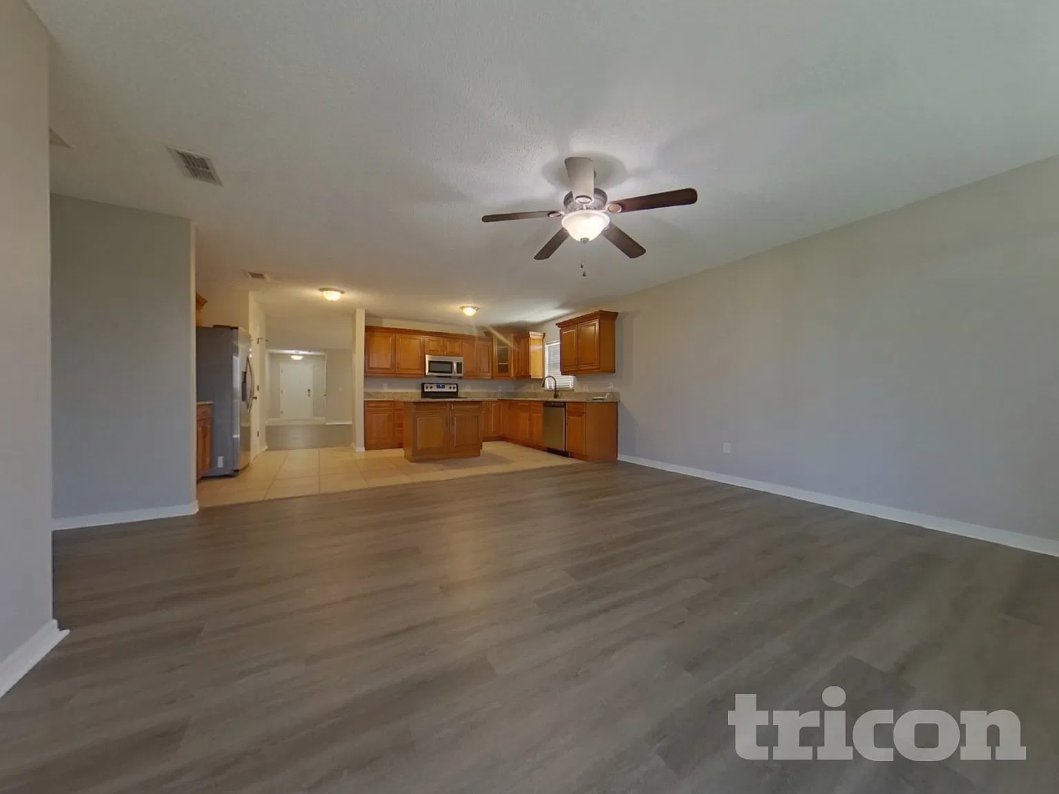 2046 Knollcrest Dr Clermont FL — Photo 3