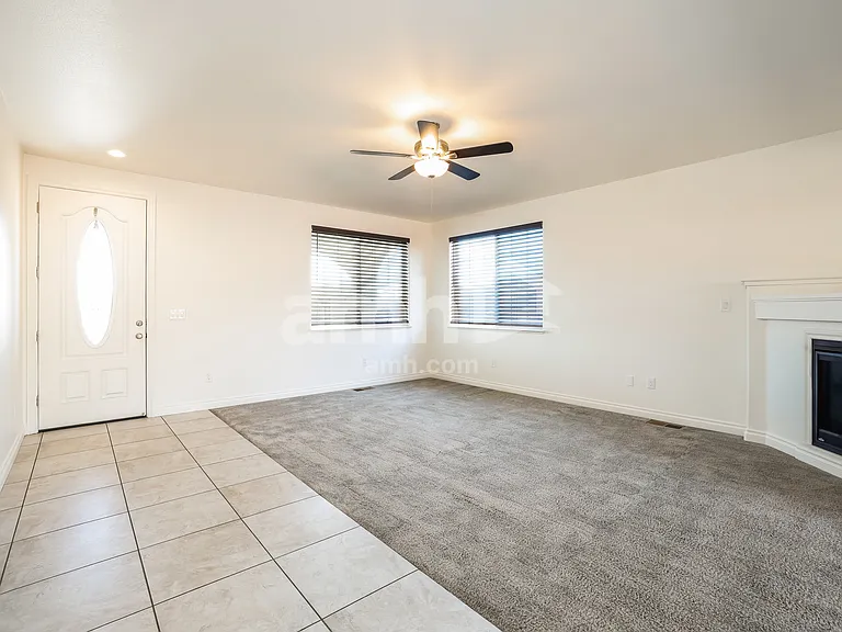 18667 Granite Peak Ct — Photo 7