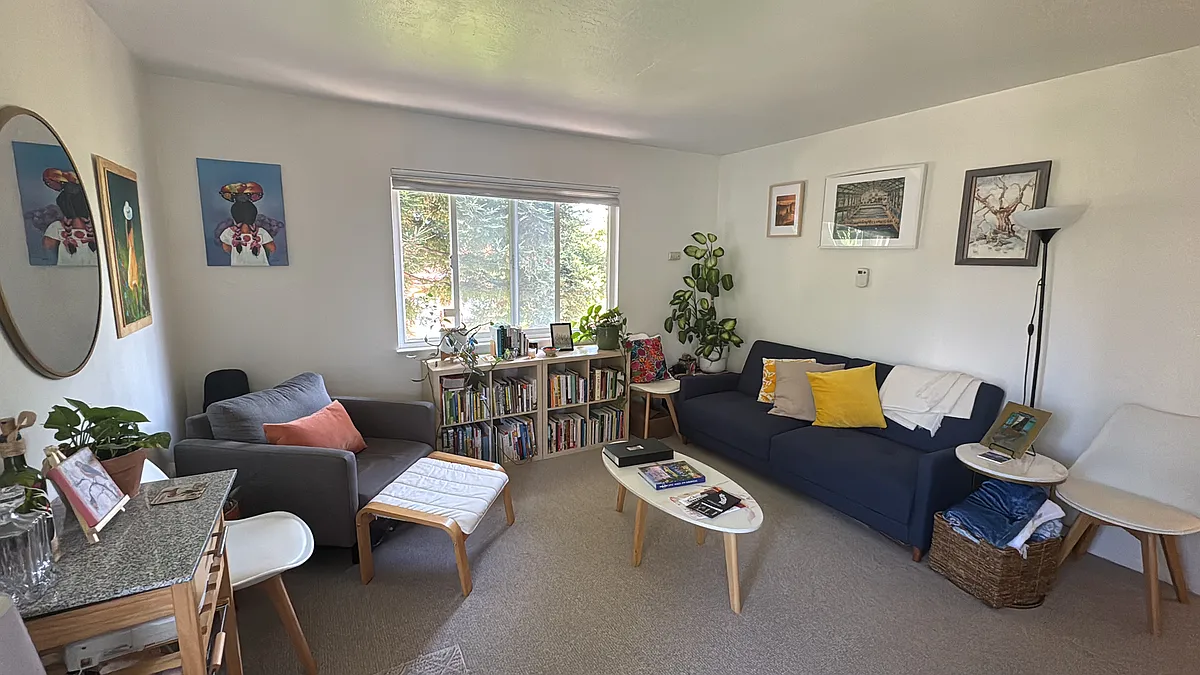 Building Photo - 1137 Talbot Ave #4