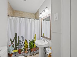 3902 Calendar St, Houston, TX 77009