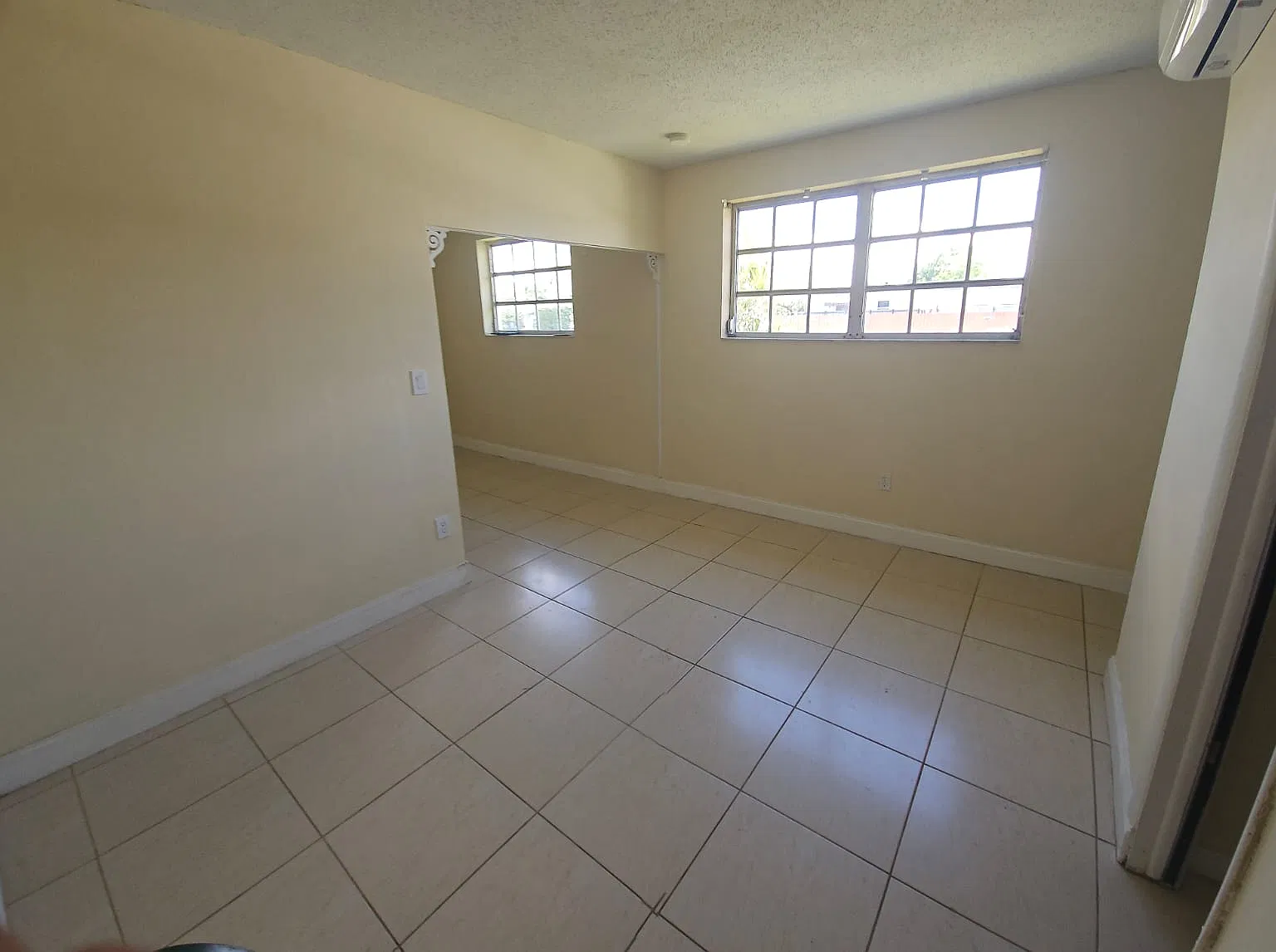 1 bed, 400 sqft, $1,650 — Photo 3