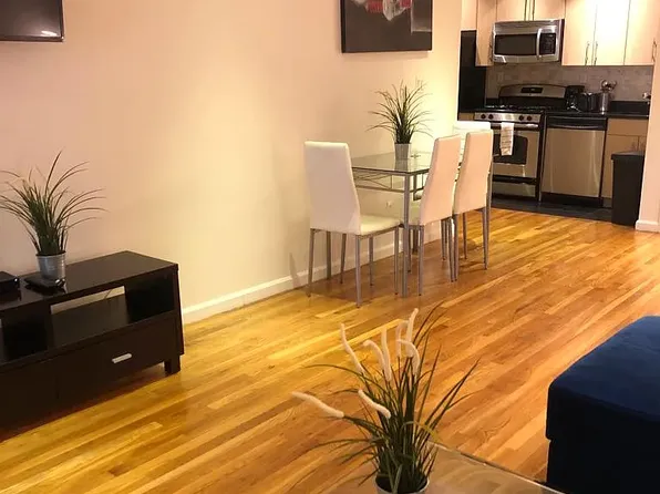 145 Mulberry St APT 2C, New York, NY 10013