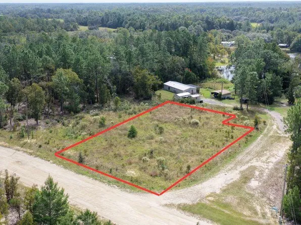 109 Buckles Road, Interlachen, FL 32148