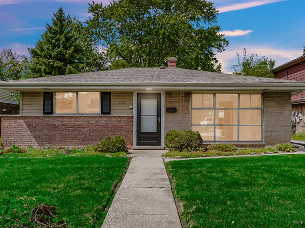 1366 Gordon Ave, Calumet City, IL 60409
