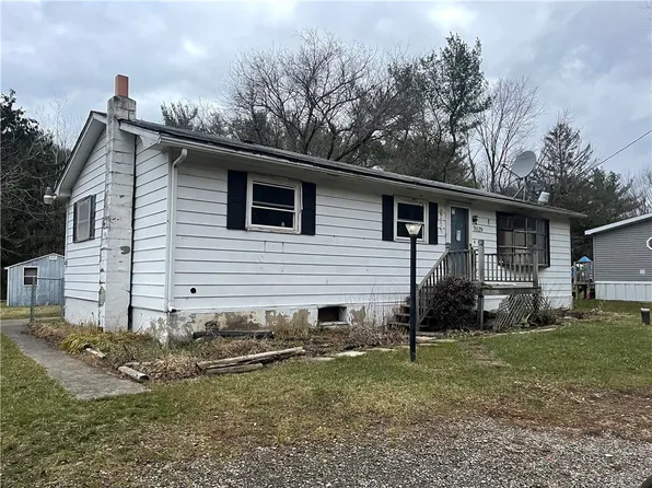 3529 Hornby Rd, Corning, NY 14830