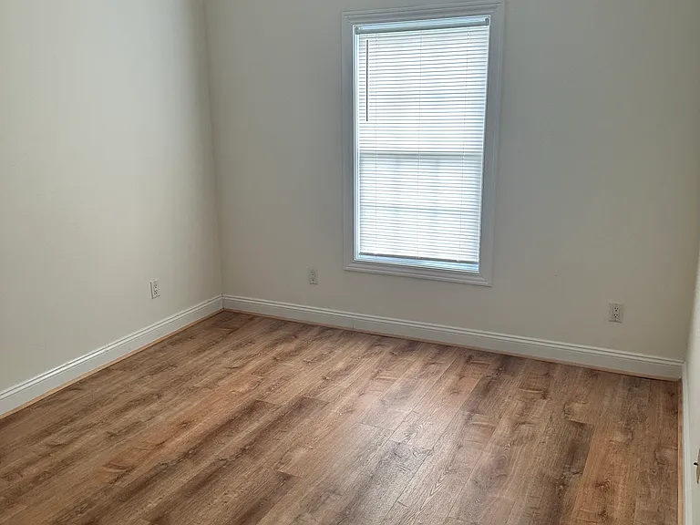 3016 Thornberry Dr — Photo 9