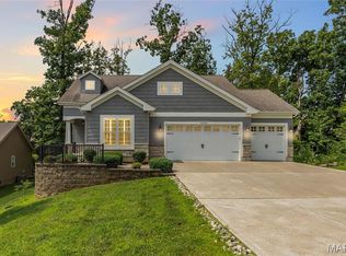 10332 Poplar Ct, Foristell, MO 63348