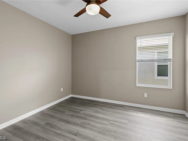 8720 Swell Brooks Ct — Photo 30