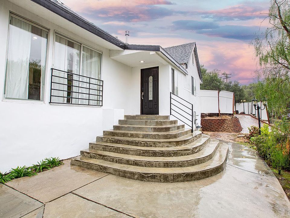 1st image of 20955 Marmora St