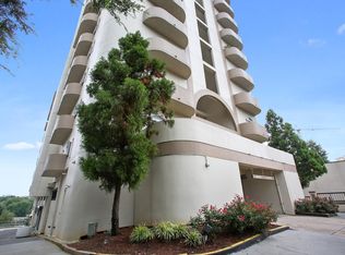 2161 Peachtree Rd NE APT 103, Atlanta, GA 30309
