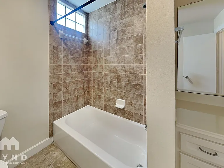 648 Westcross St #805 — Photo 12