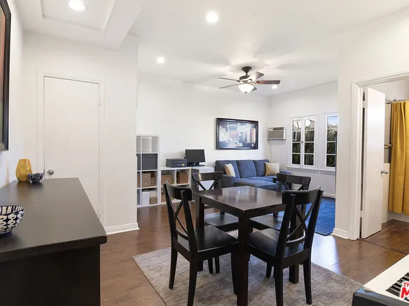 340 N Oakhurst Dr APT 205, Beverly Hills, CA 90210