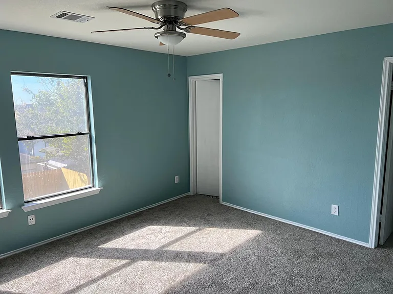 13321 Alysheba Dr — Photo 11