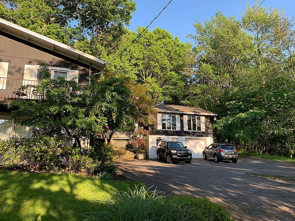 2nd image of 1011 Huntsville Rd