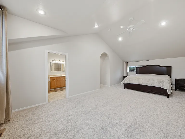 2635 N Meyer Rd — Photo 12