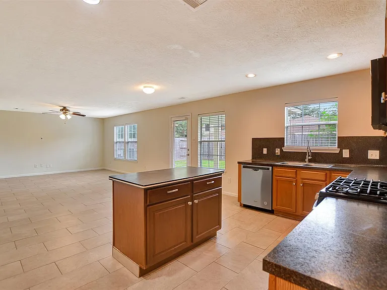 29198 Legends Green Dr — Photo 20