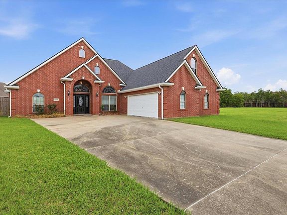 2nd image of 3325 Roshan Ct