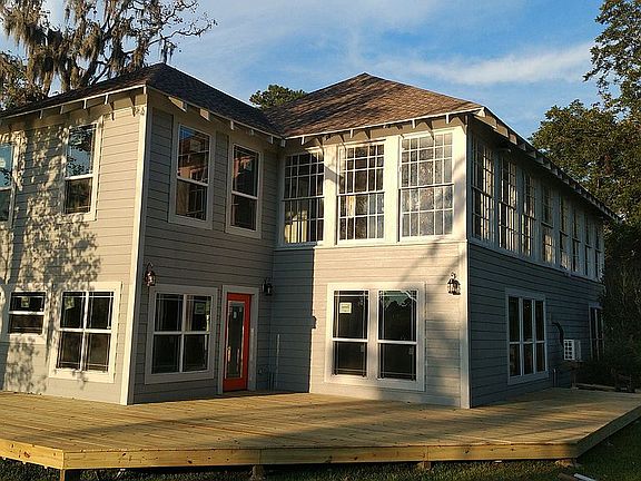3rd image of 4718 Plum Dr