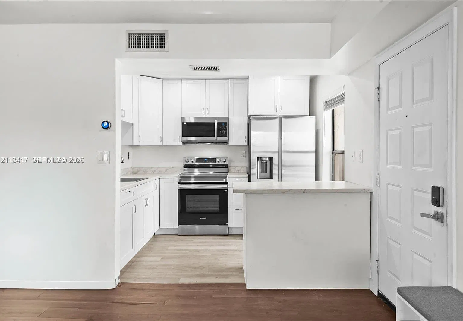 Pierpointe East Condo Two — Photo 4