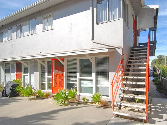 3rd image of 1446 Manhattan Beach Blvd APT B