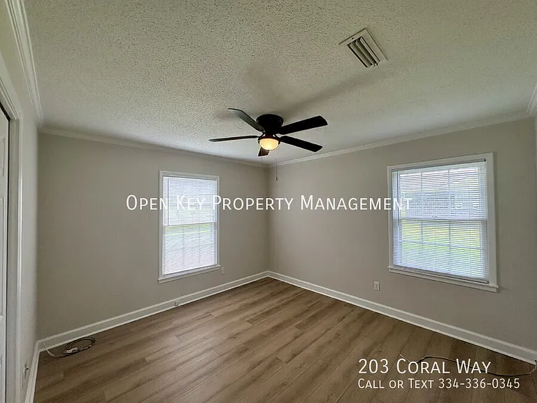 203 Coral Way — Photo 15
