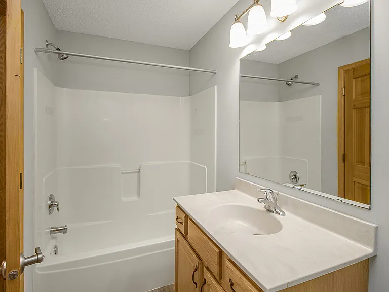2434 Elianna Dr — Photo 29
