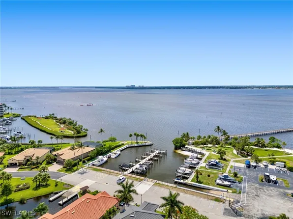 11921 Seabreeze Cove Ln APT 104, Fort Myers, FL 33908